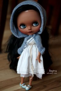 Blythe Doll - Reginas Hooded Poncho