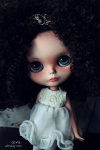 Olivia blythe doll for sale