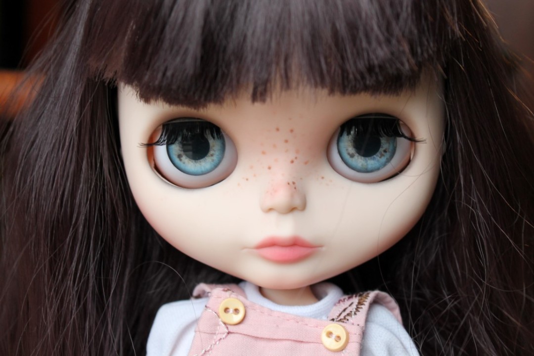 mini blythe doll